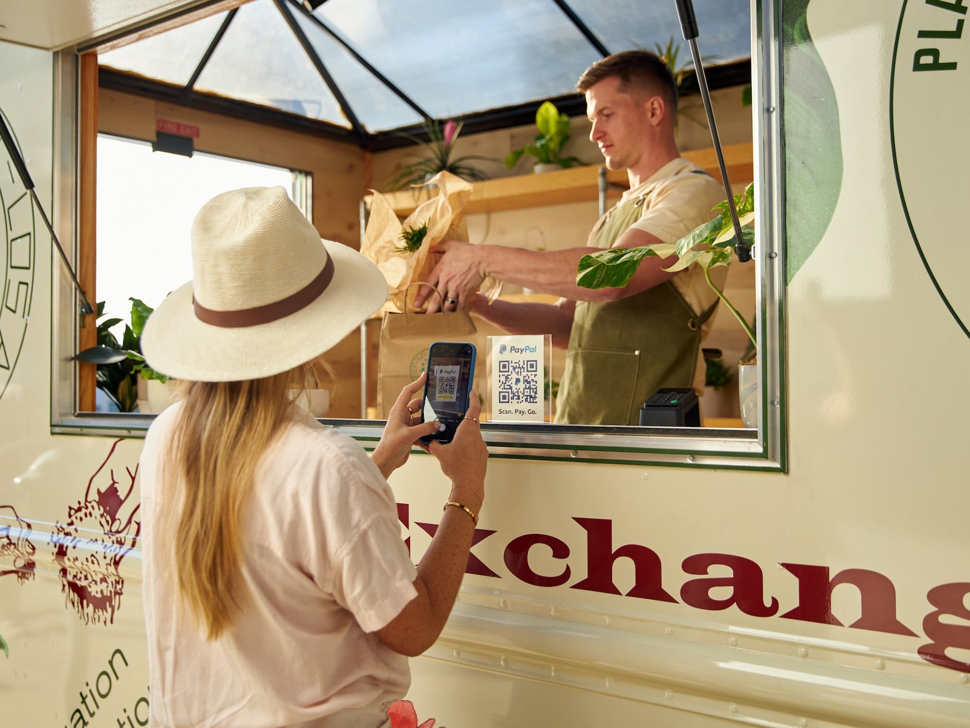How Stable QR Pay is Revolutionizing In-Store Transactions in